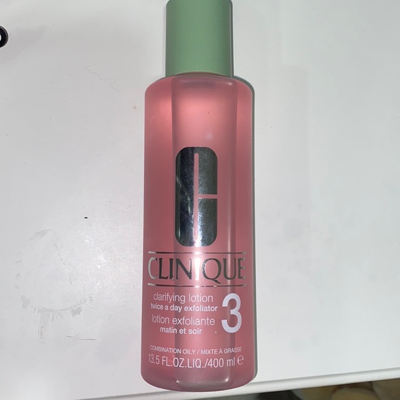 Clinique Exfoliating Clarifying Lotion - Picture 1 of 3